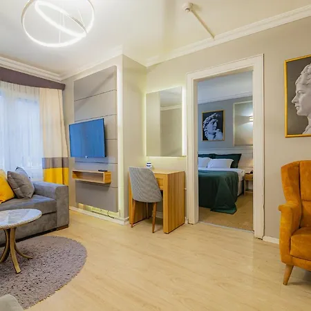 Grand Lee Aparthotel *