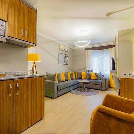 Apart Otel Grand Lee
